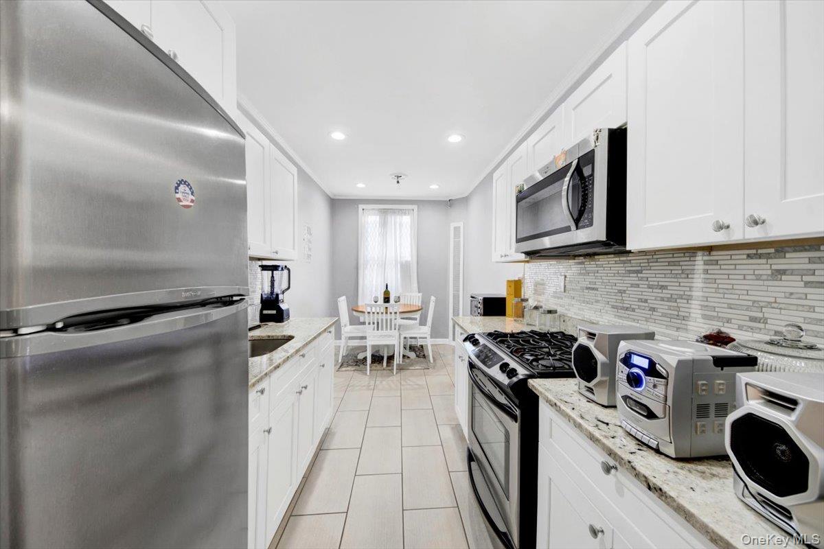 #15 photo, 2925 Matthews Avenue, Bronx , NY 10467