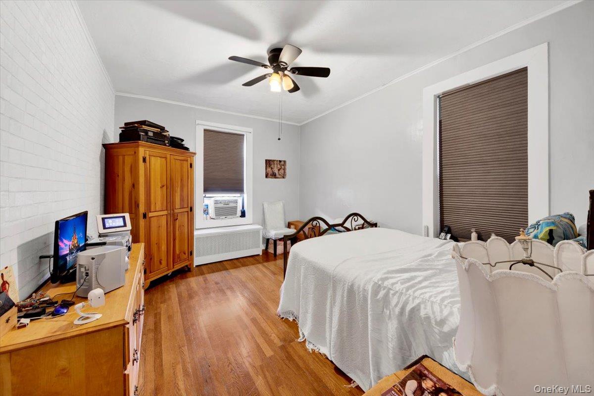 #7 photo, 2925 Matthews Avenue, Bronx , NY 10467