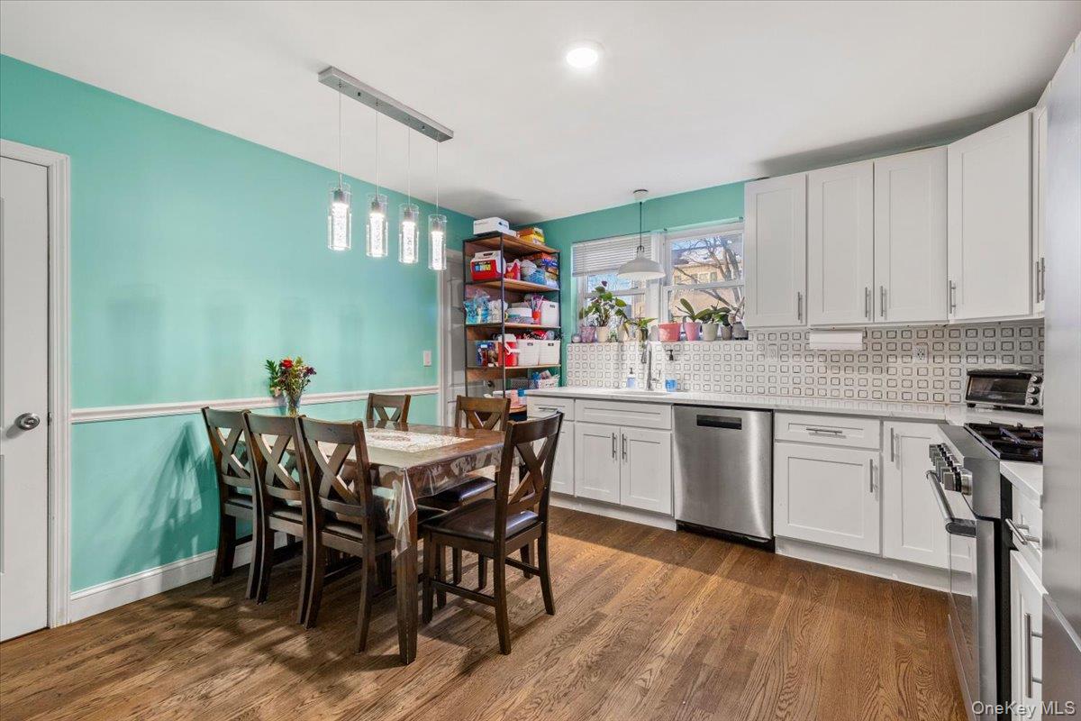 #6 photo, 139 Waverly Avenue, Mamaroneck , NY 10543