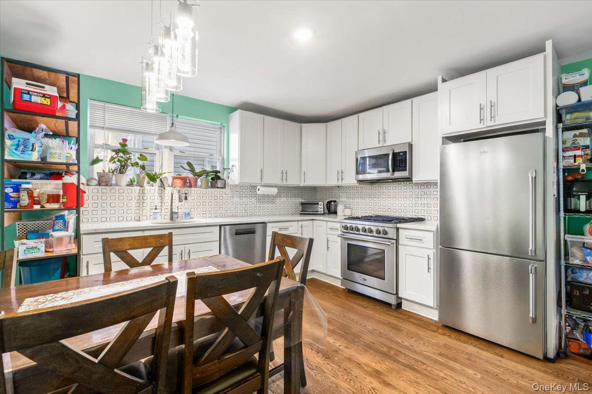 #7 photo, 139 Waverly Avenue, Mamaroneck , NY 10543