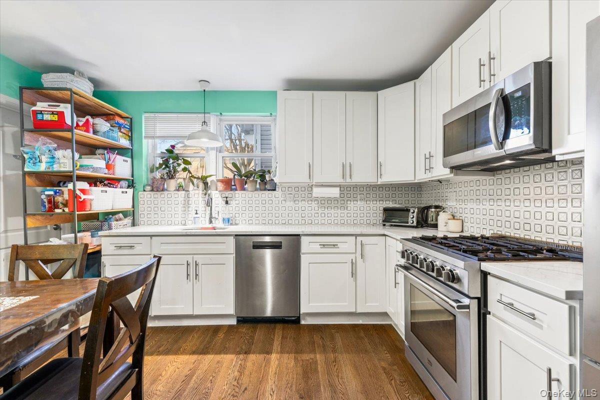 #9 photo, 139 Waverly Avenue, Mamaroneck , NY 10543