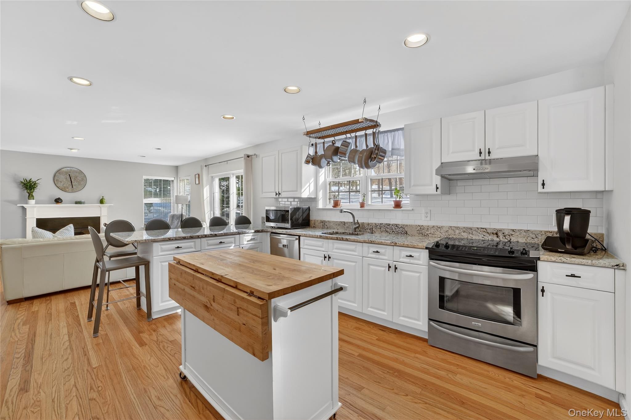 #13 photo, 305 Rockwood Court, Yorktown Heights , NY 10598