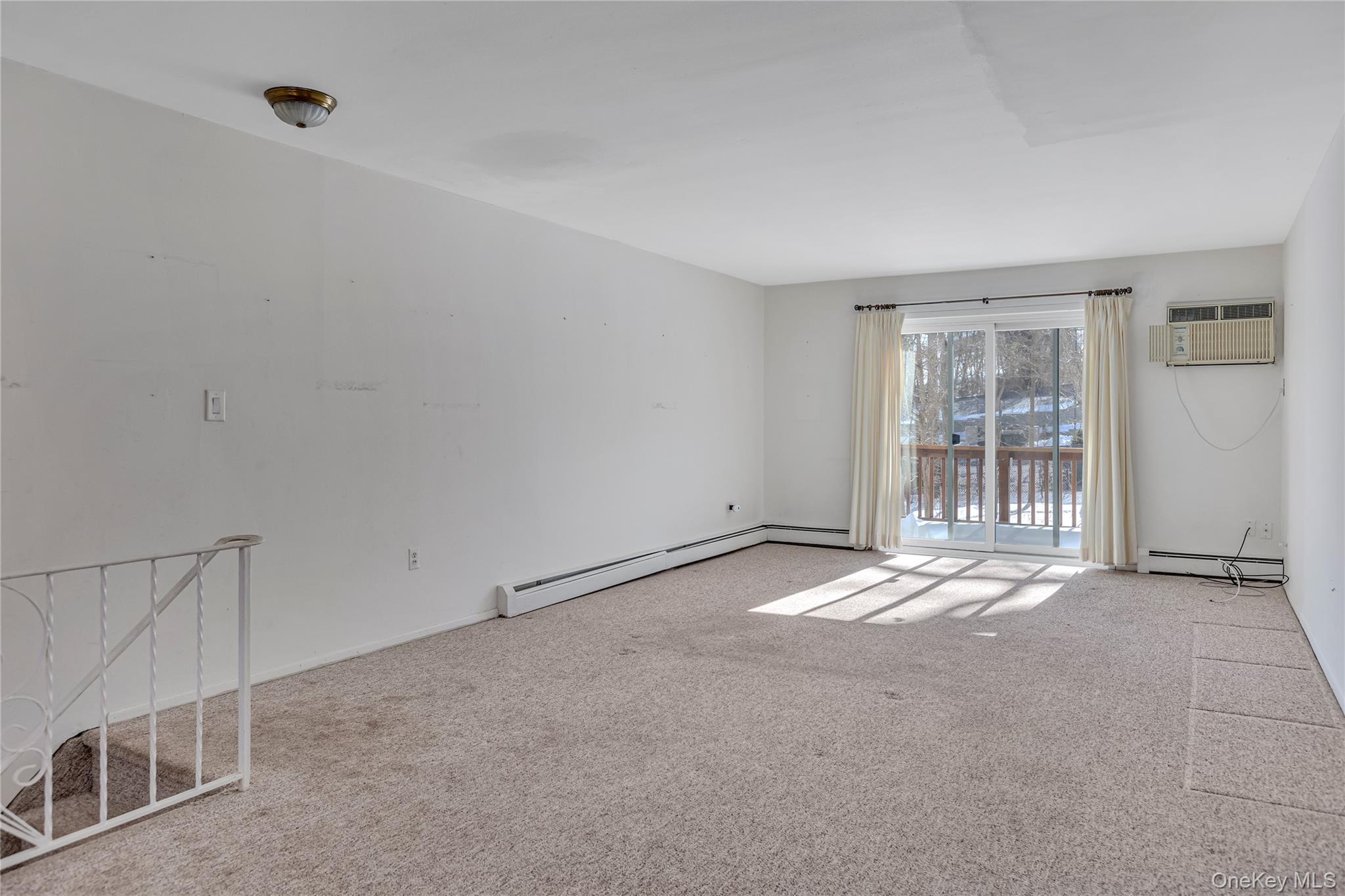 #4 photo, 1055 Village Drive, Hauppauge , NY 11788