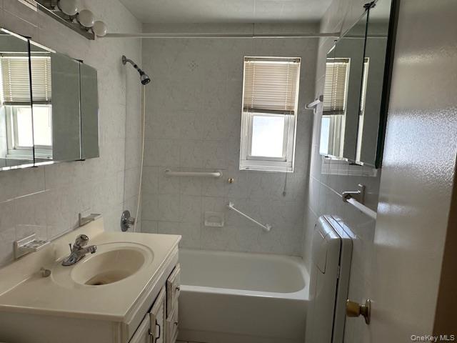 #6 photo, 16-26 212 Street, Куинс ‖ Bayside , NY 11360