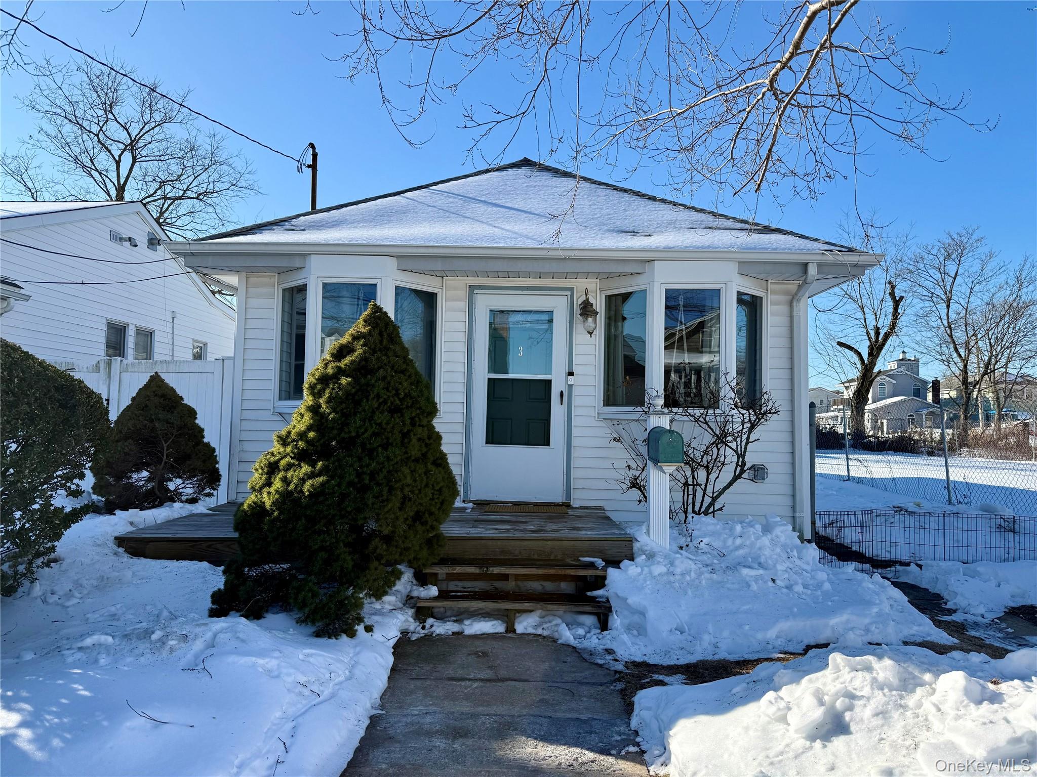 #1 photo, 3 Sperry Street, East Rockaway , NY 11518