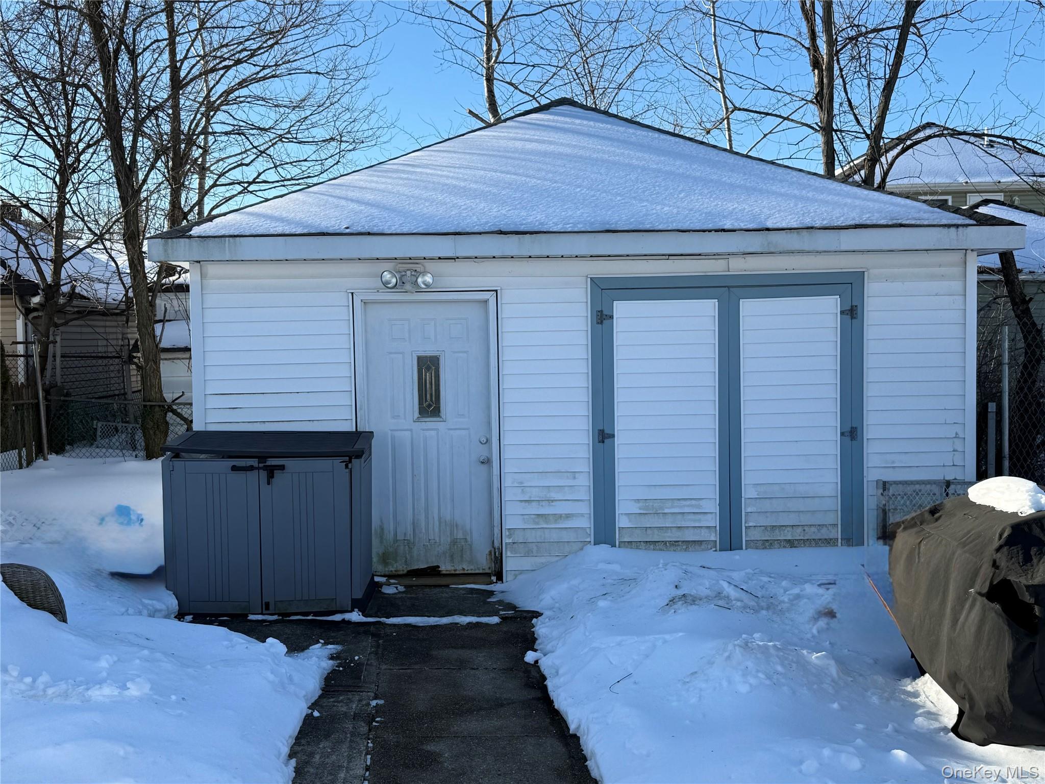 #18 photo, 3 Sperry Street, East Rockaway , NY 11518