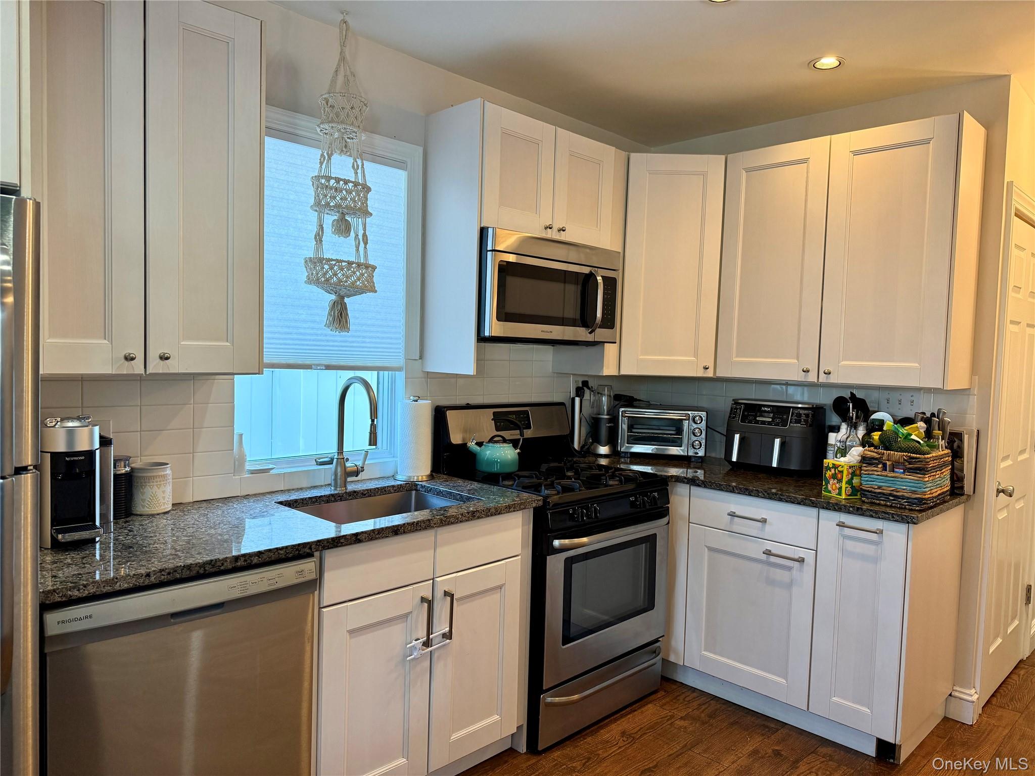 #5 photo, 3 Sperry Street, East Rockaway , NY 11518