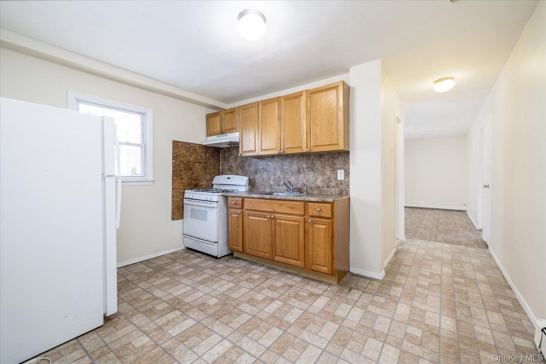 #12 photo, 143 Wellington Road, Elmont , NY 11003