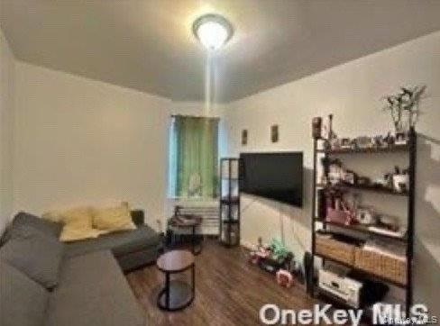 #2 photo, 21-78 35 Street, Astoria , NY 11105