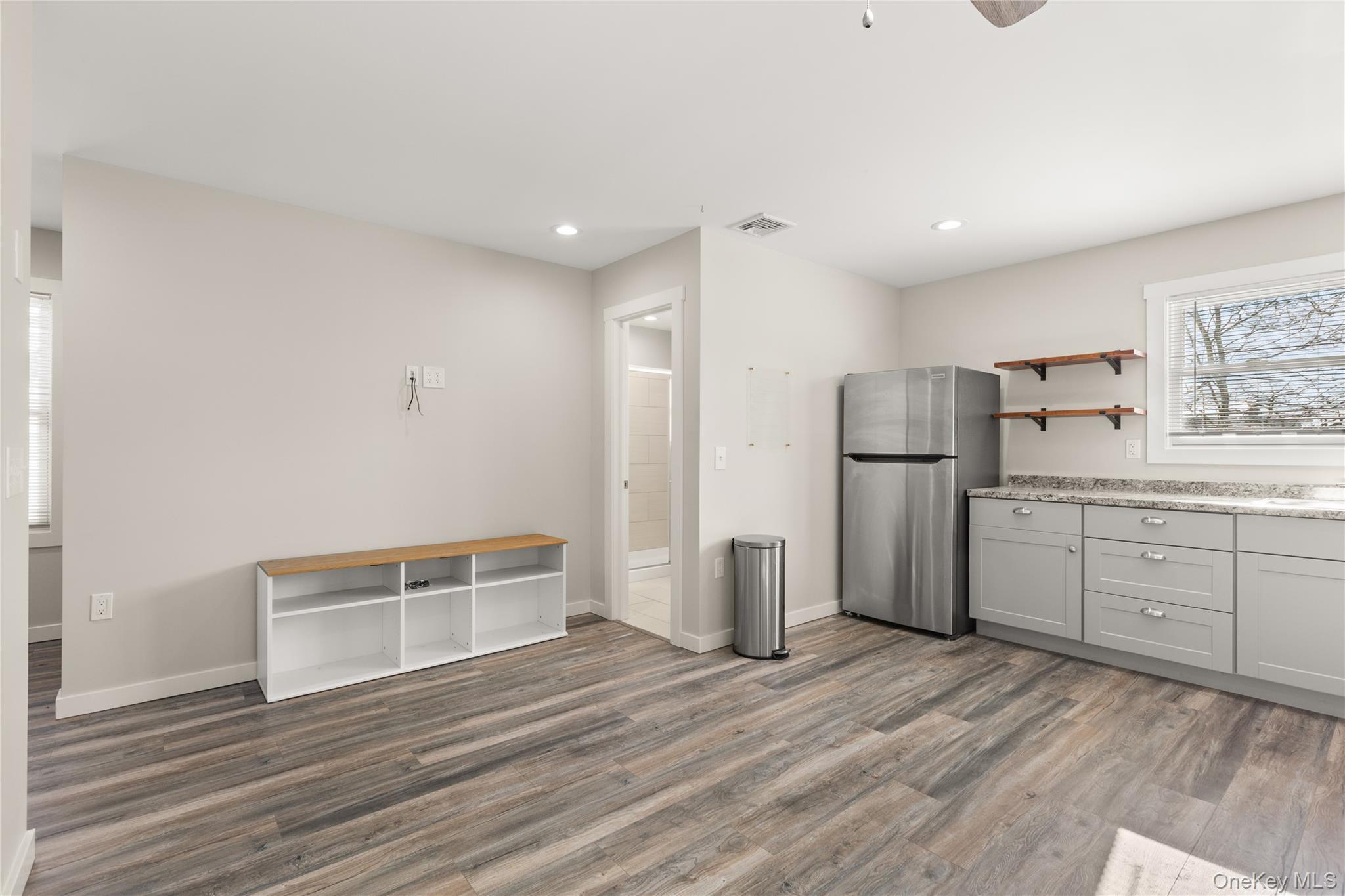 #3 photo, 341 Main Street, Islip , NY 11751