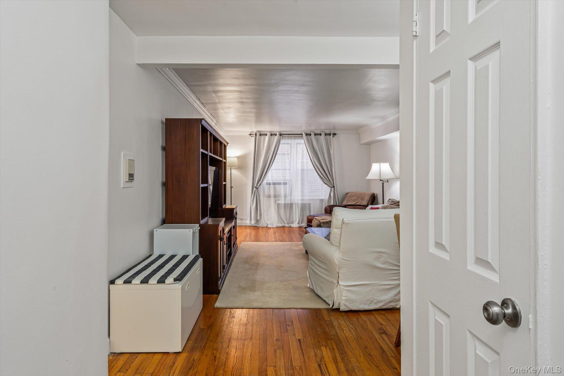 #2 photo, 72-10 112th Street, Forest Hills , NY 11375