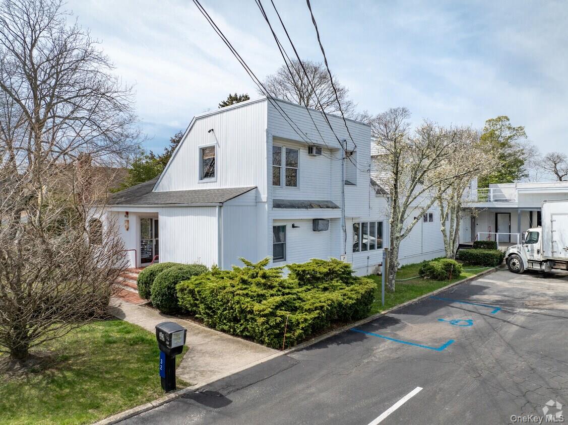 #15 photo, 32 Office Space Chichester Avenue, Center Moriches , NY 11934