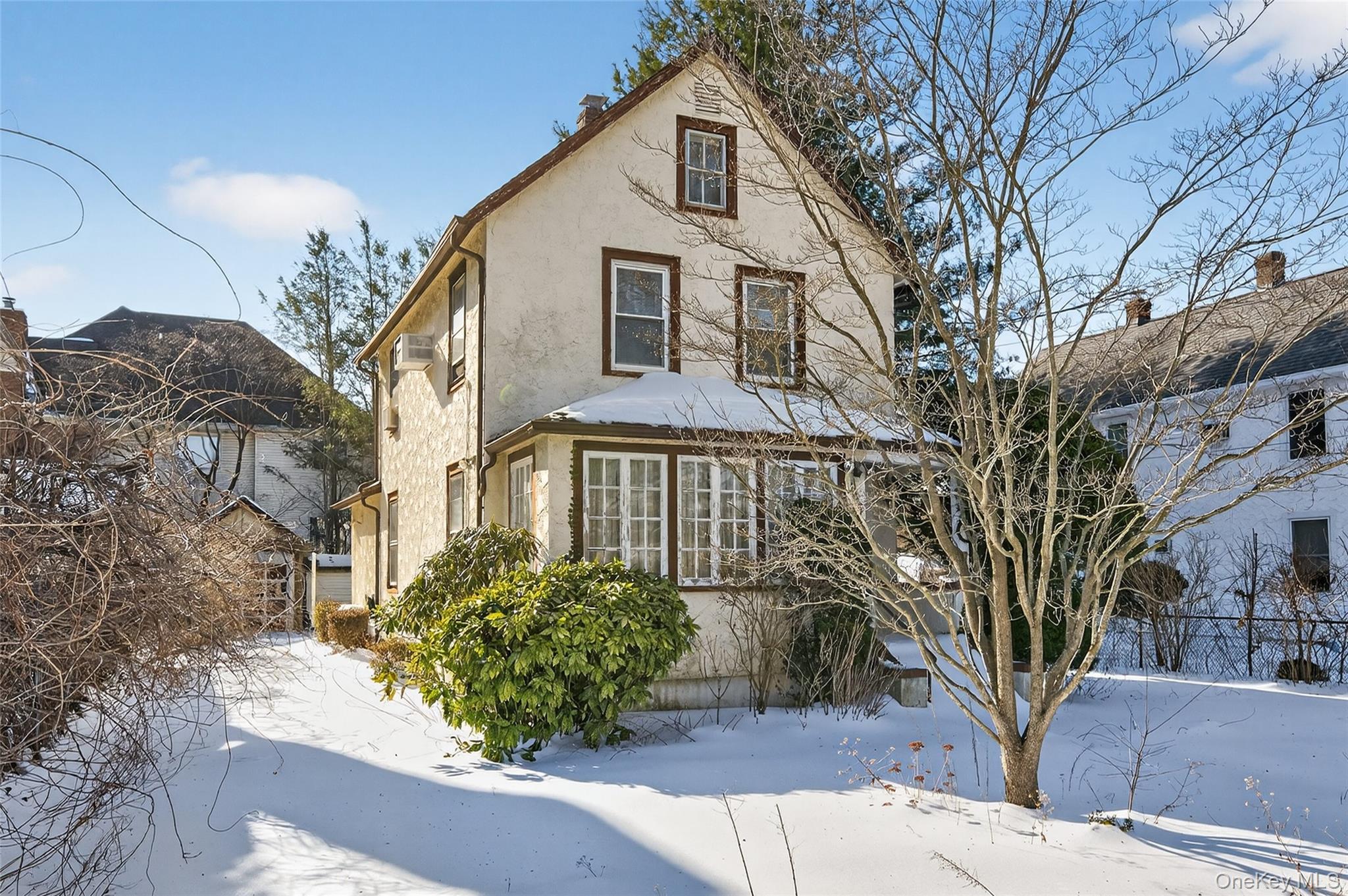 #1 photo, 12 South Street, Great Neck , NY 11023