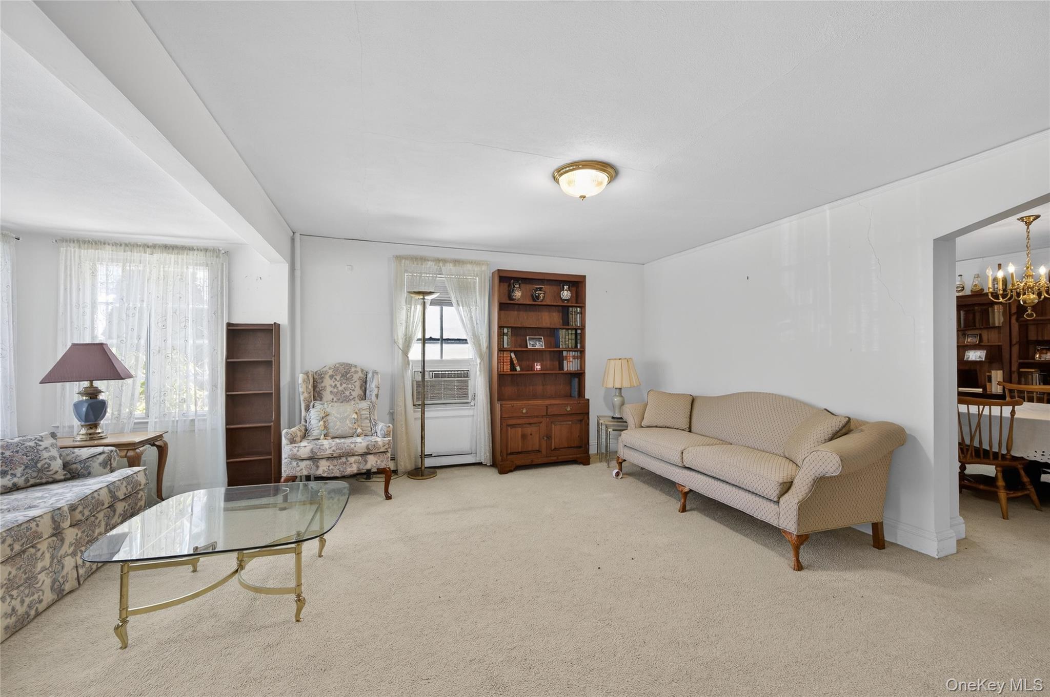 #4 photo, 12 South Street, Great Neck , NY 11023