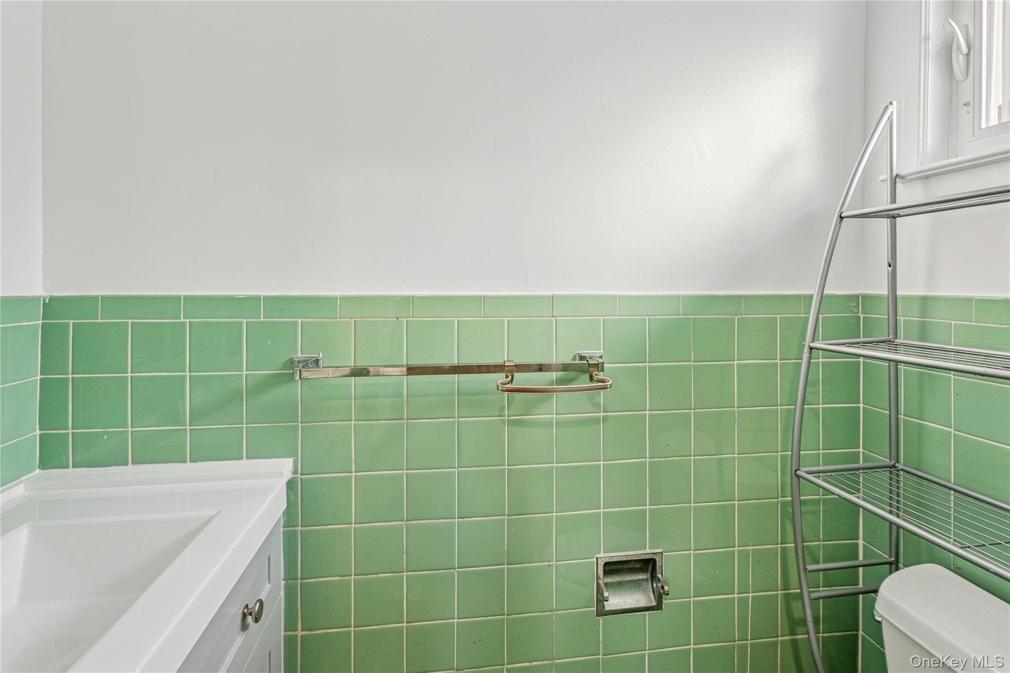 #17 photo, 17 Marina Road, Нассау ‖ Island Park , NY 11558