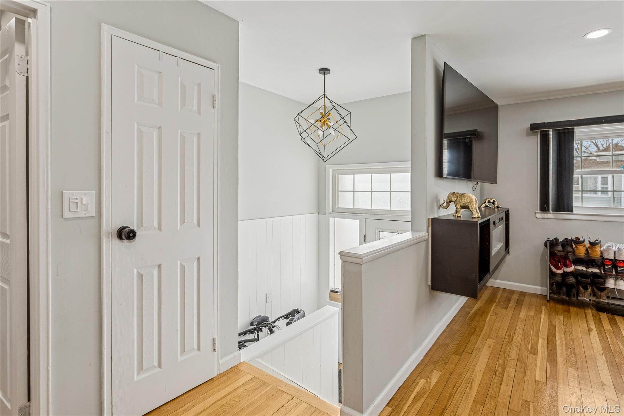 #7 photo, 17 Marina Road, Нассау ‖ Island Park , NY 11558