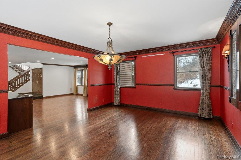 #18 photo, 43 Hunt Drive, Нассау ‖ Jericho , NY 11753