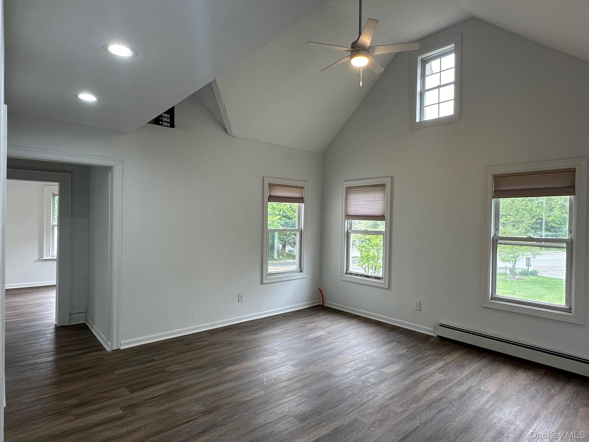 #1 photo, 959 Montauk Highway, Oakdale , NY 11769