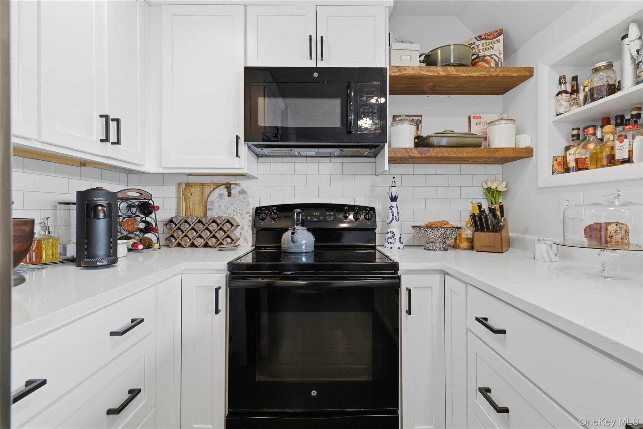 #12 photo, 523 W Broadway, Long Beach , NY 11561