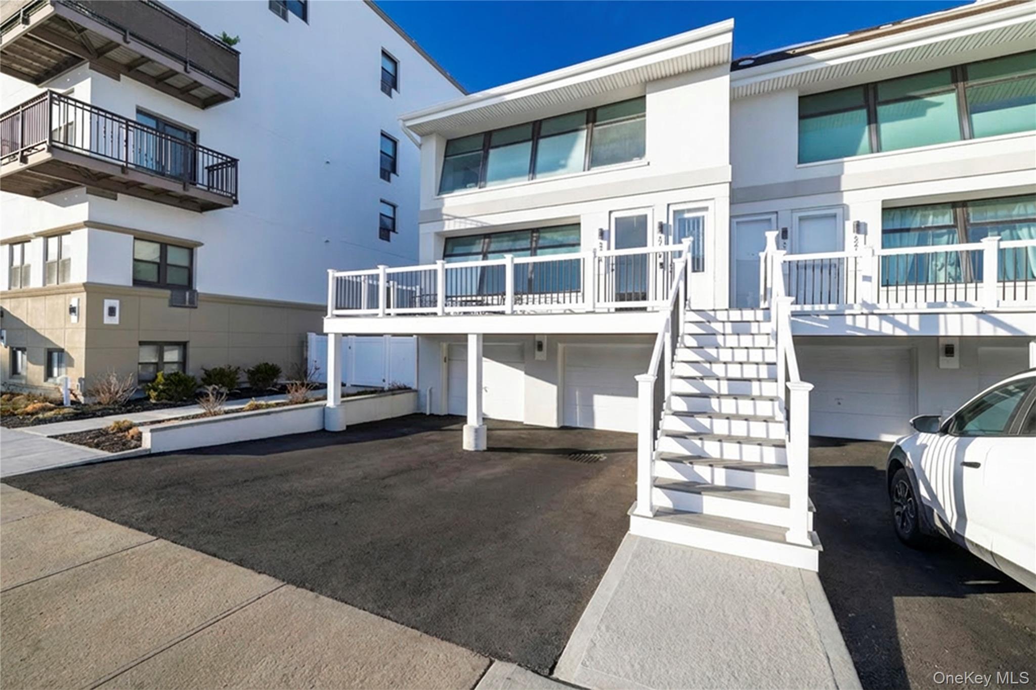 #2 photo, 523 W Broadway, Long Beach , NY 11561