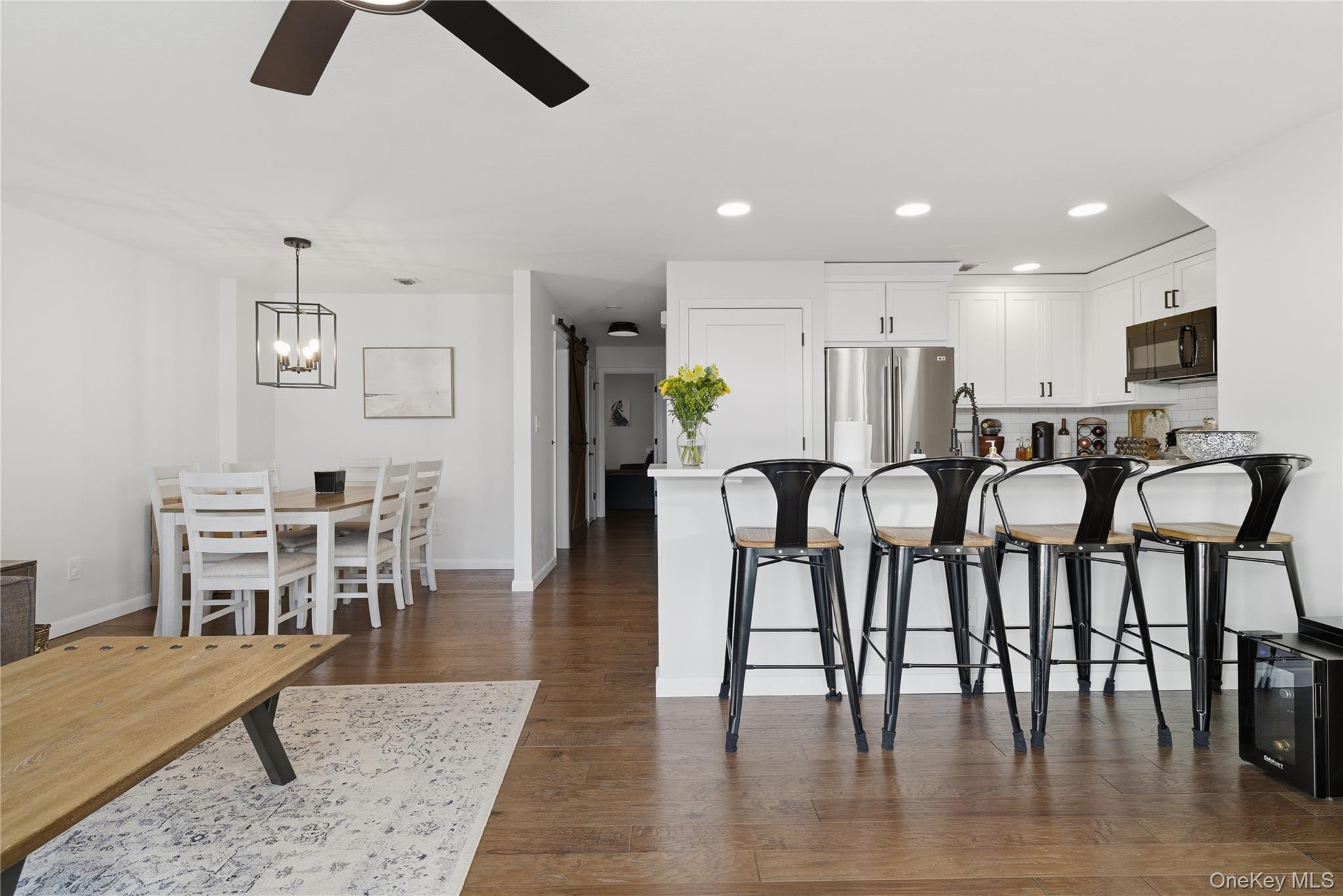 #6 photo, 523 W Broadway, Long Beach , NY 11561