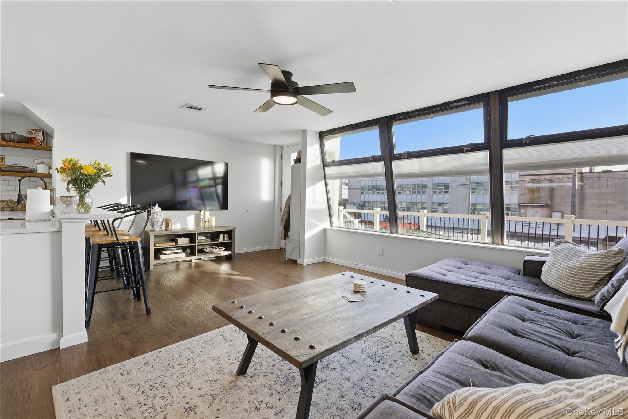 #8 photo, 523 W Broadway, Long Beach , NY 11561