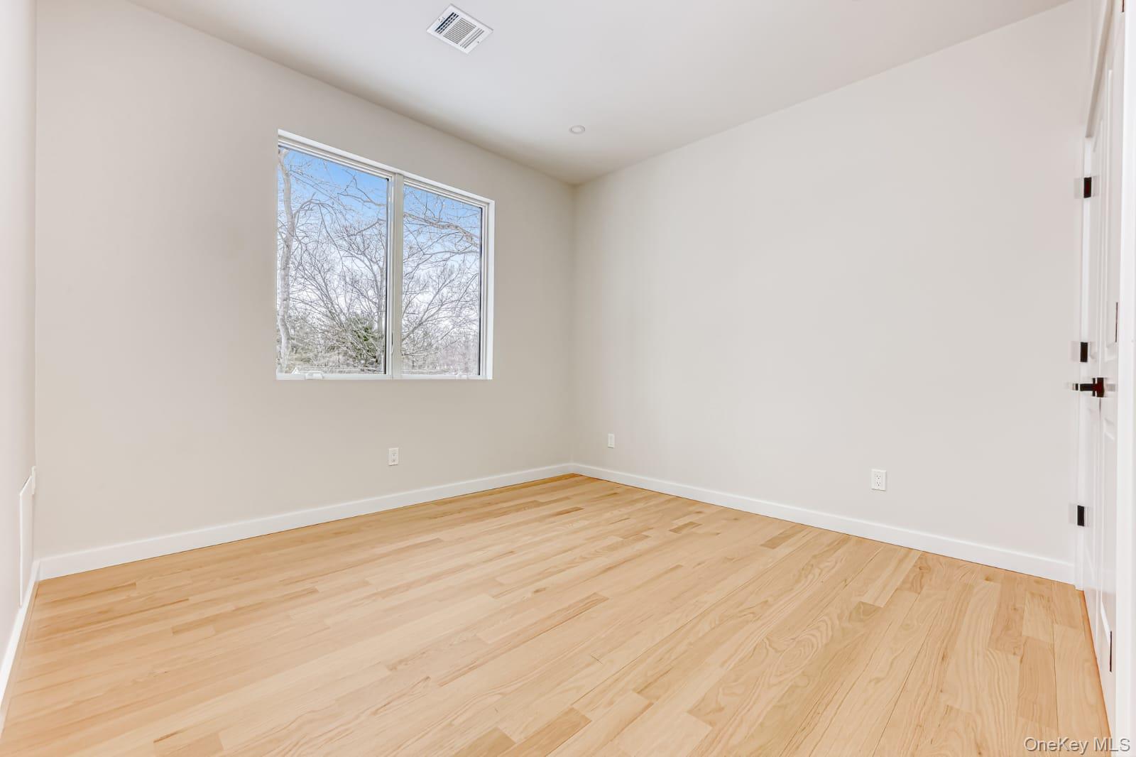 #19 photo, 619 Union Road, Spring Valley , NY 10977