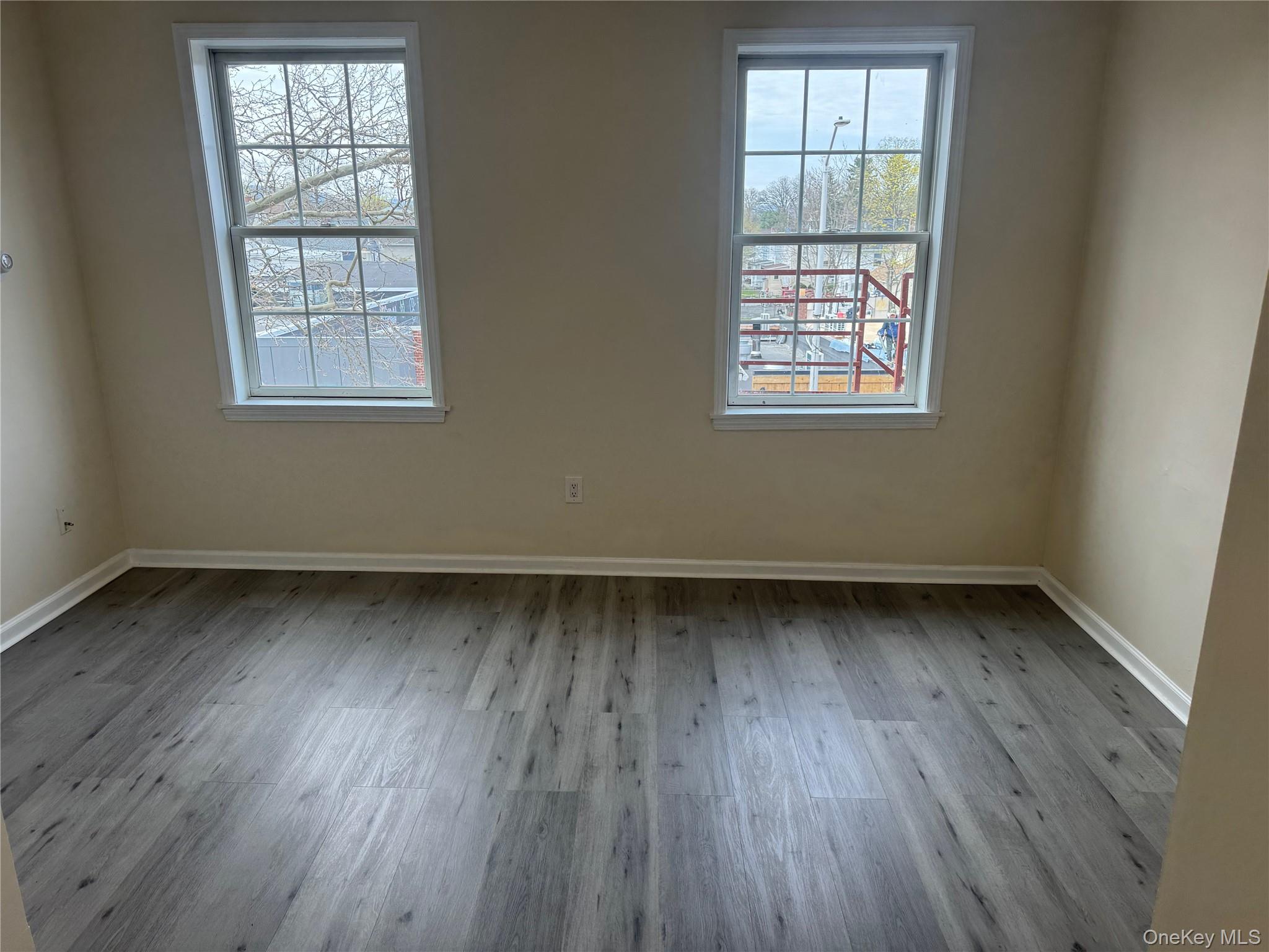 #4 photo, 284 Main Street, Beacon , NY 12508