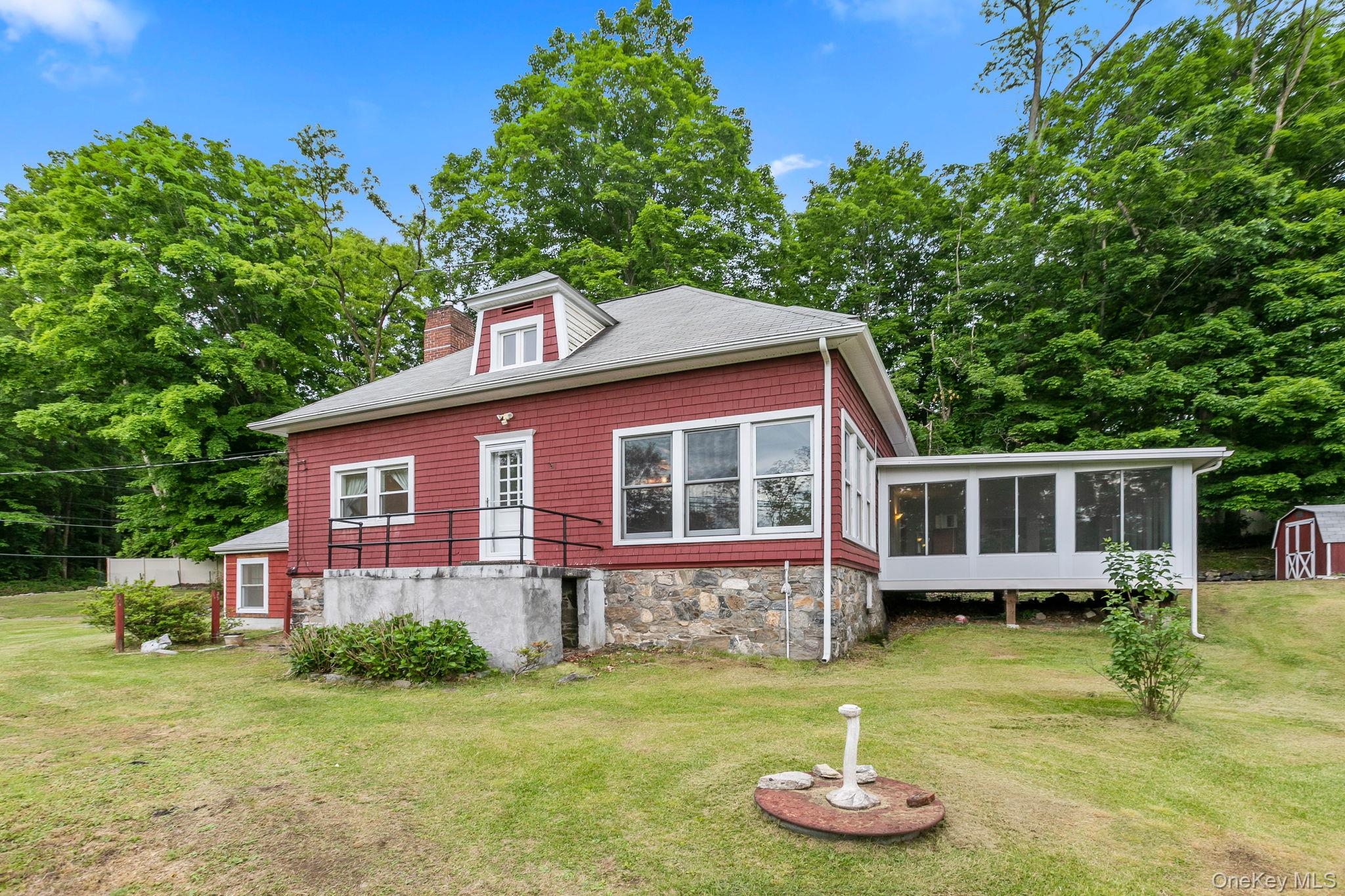 #2 photo, 41 Plumbrook Road, Katonah , NY 10536