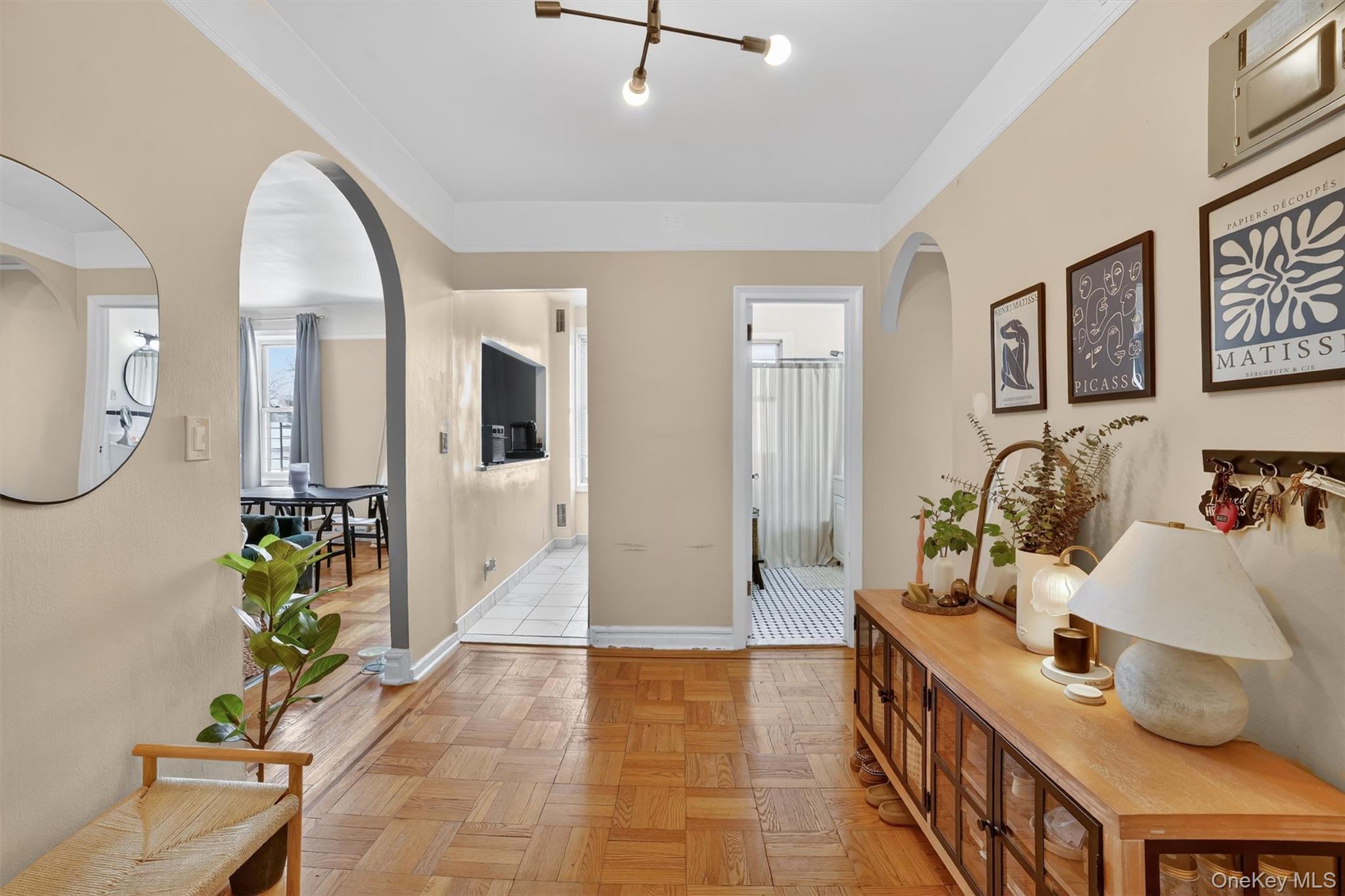 #4 photo, 219 Bronx River Road, Yonkers , NY 10704