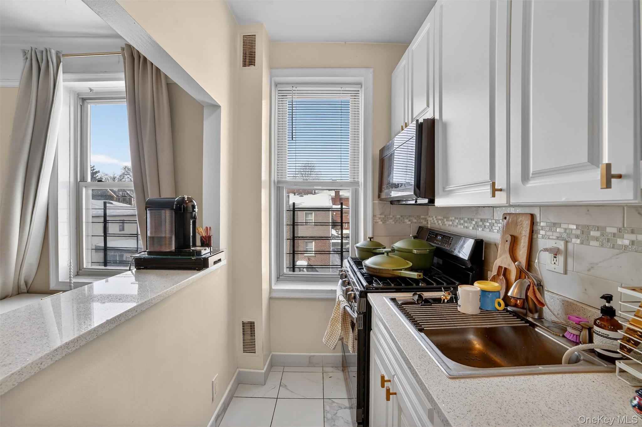 #7 photo, 219 Bronx River Road, Yonkers , NY 10704