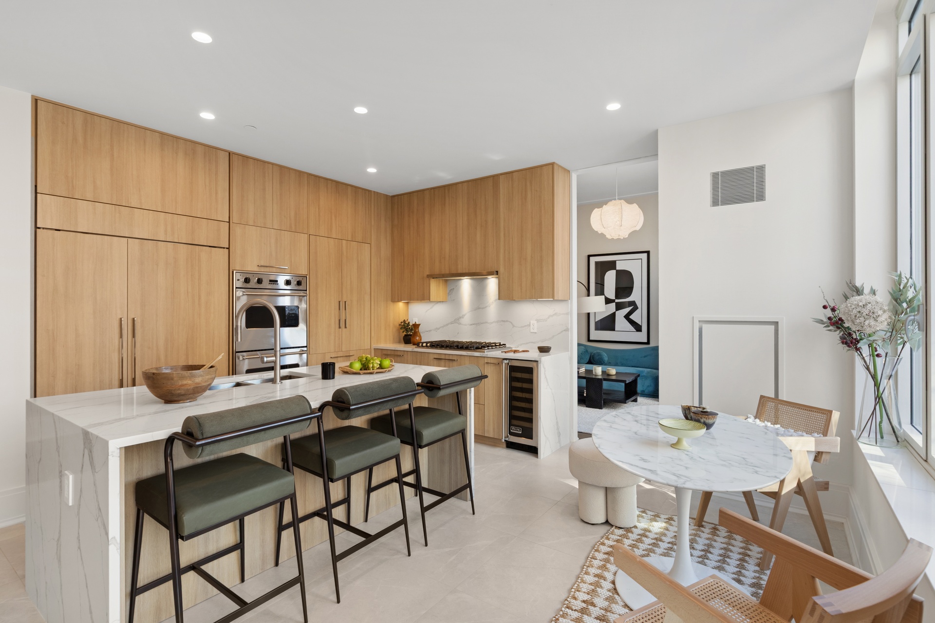 #6 photo, 205 W 76th Street, Upper West Side , NY 10023