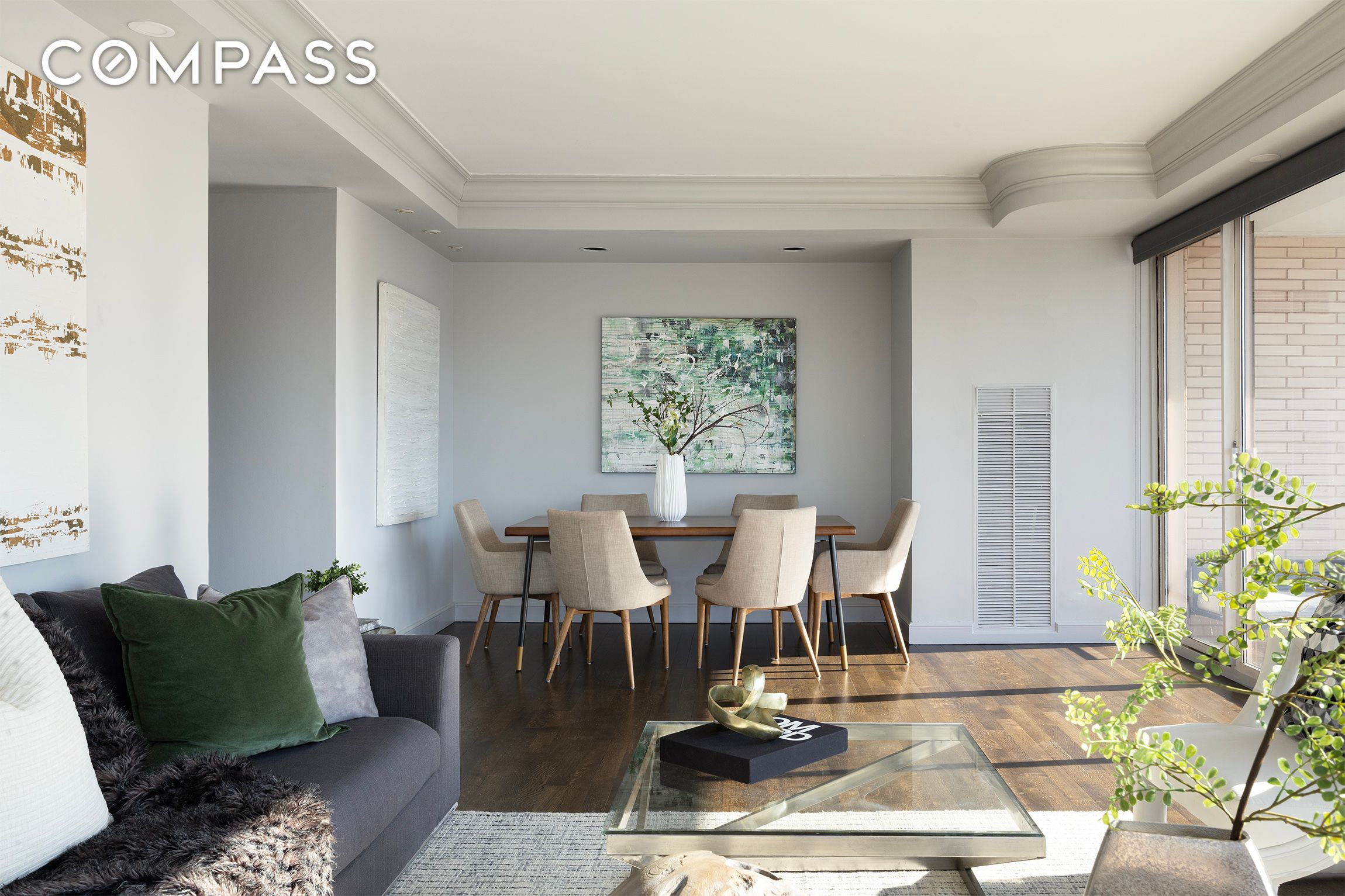 #4 photo, 200 E 69th Street, 맨해튼 Lenox Hill , NY 10021