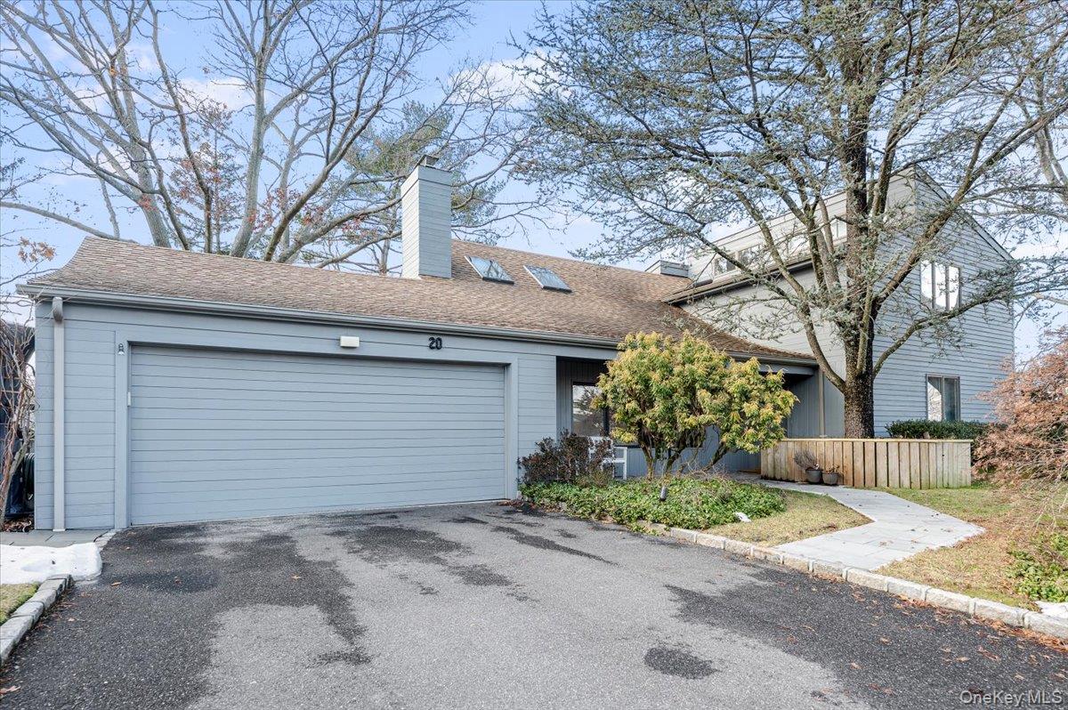 #1 photo, 20 Whitman Road, Great Neck , NY 11023