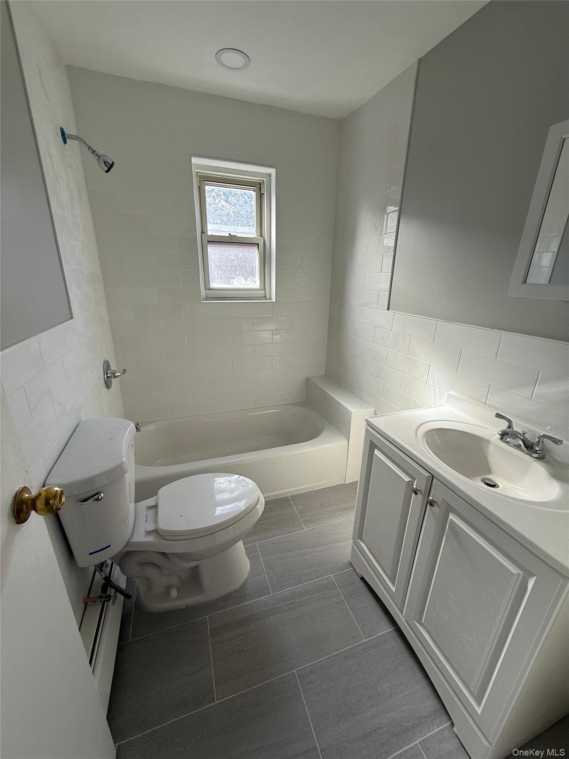 #14 photo, 5606 Riverdale Avenue, Bronx , NY 10471