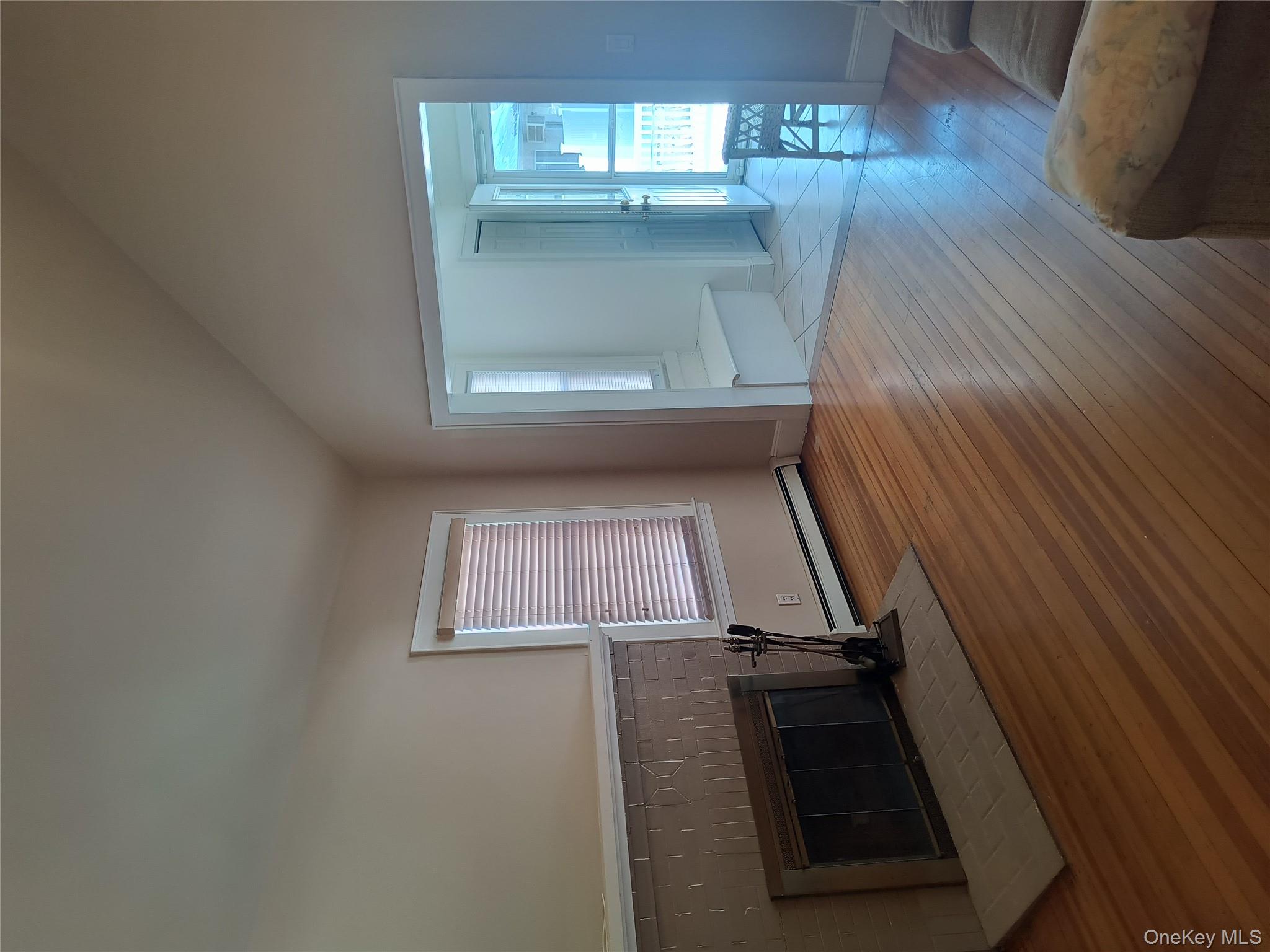 #9 photo, 25 July Walk, מחוז נסאו Long Beach , NY 11561