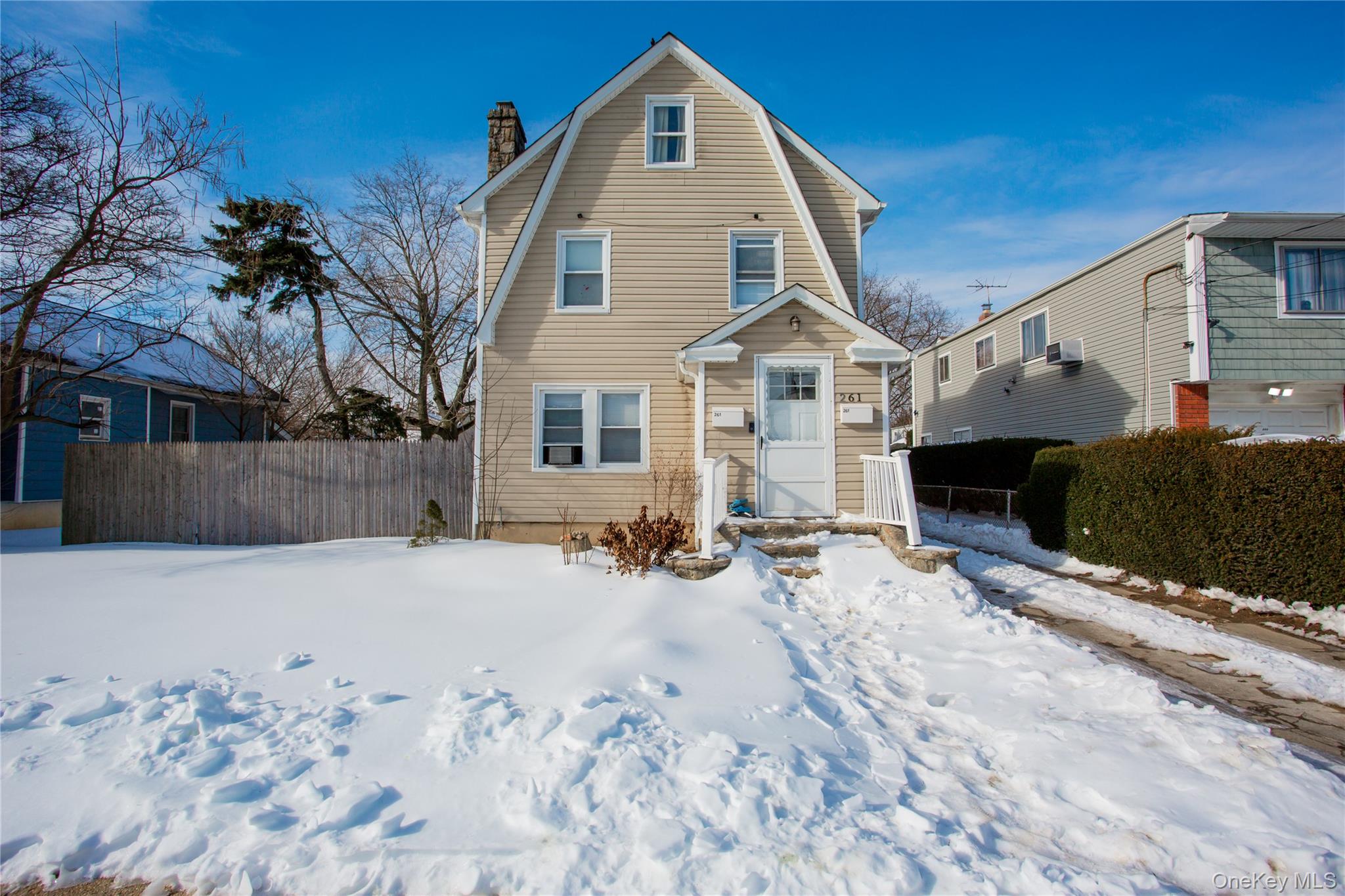 #1 photo, 261 Rutland Road, Freeport , NY 11520