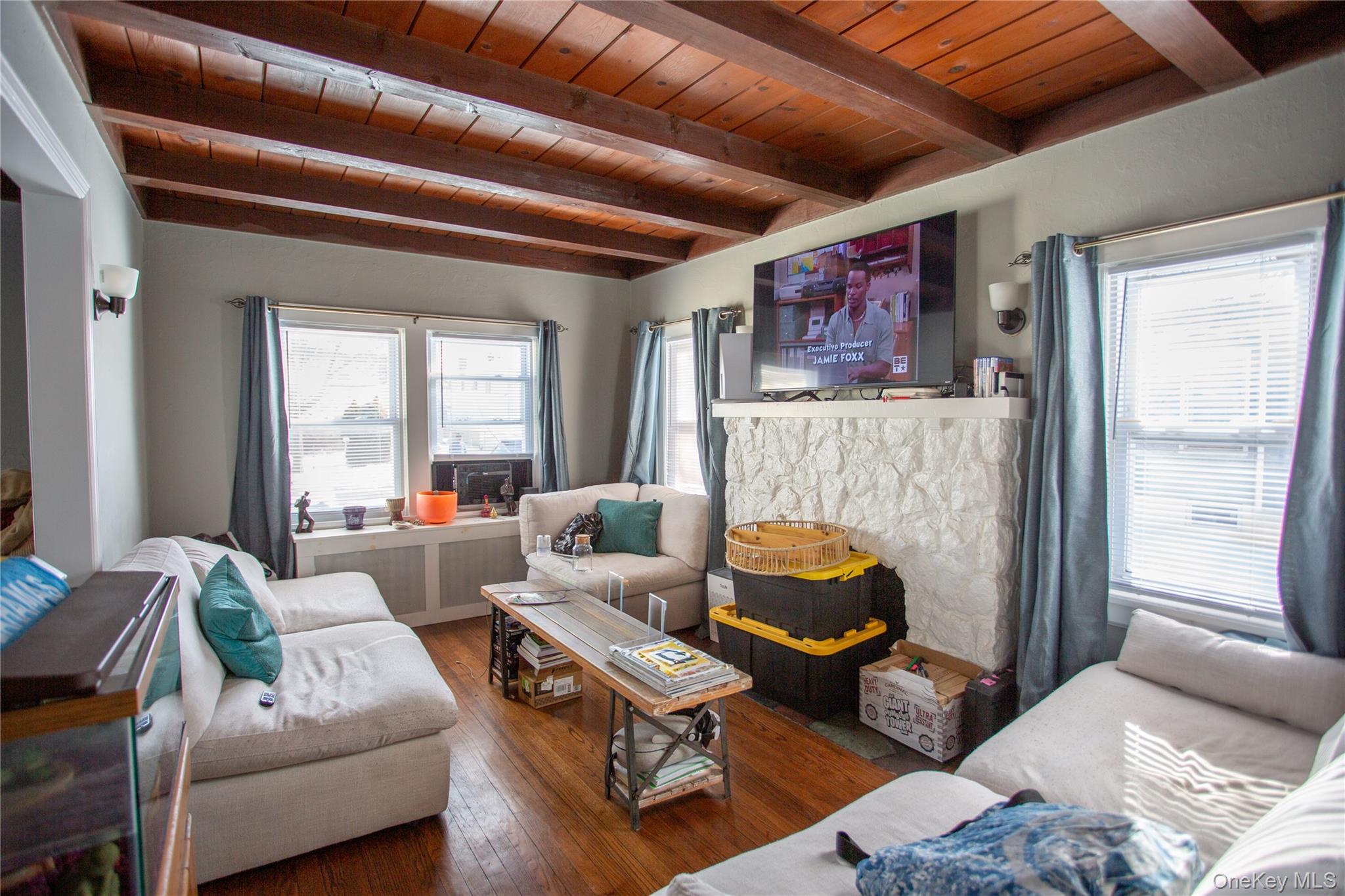 #6 photo, 261 Rutland Road, Freeport , NY 11520