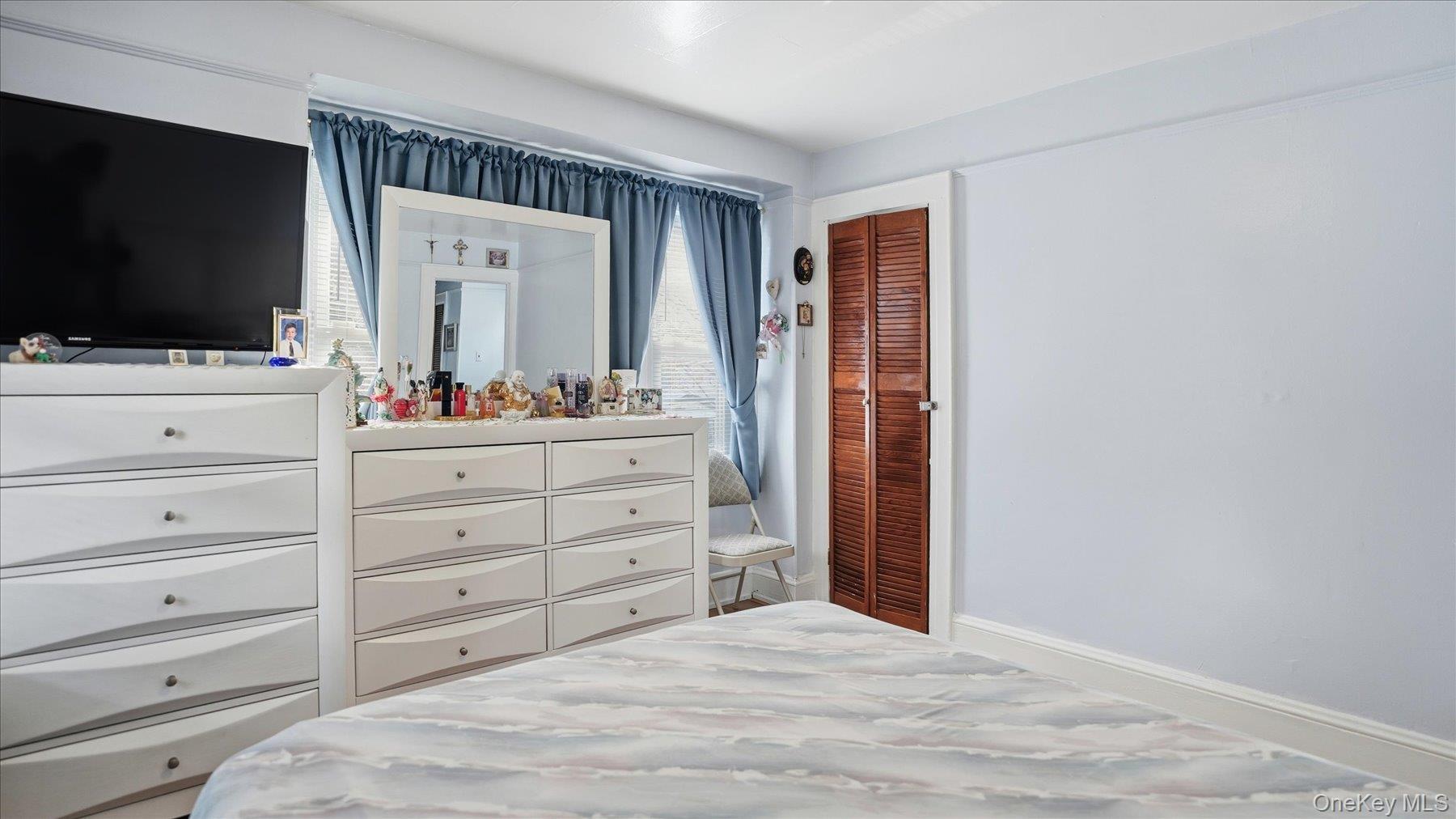 #19 photo, 10617 95th Avenue, Ozone Park , NY 11416