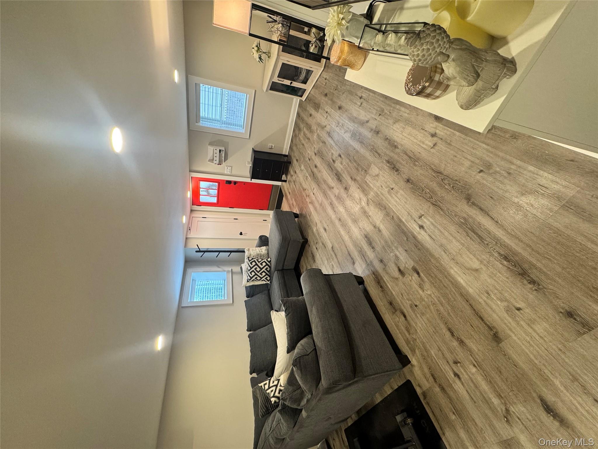 #5 photo, 570 Monroe Boulevard, Long Beach , NY 11561