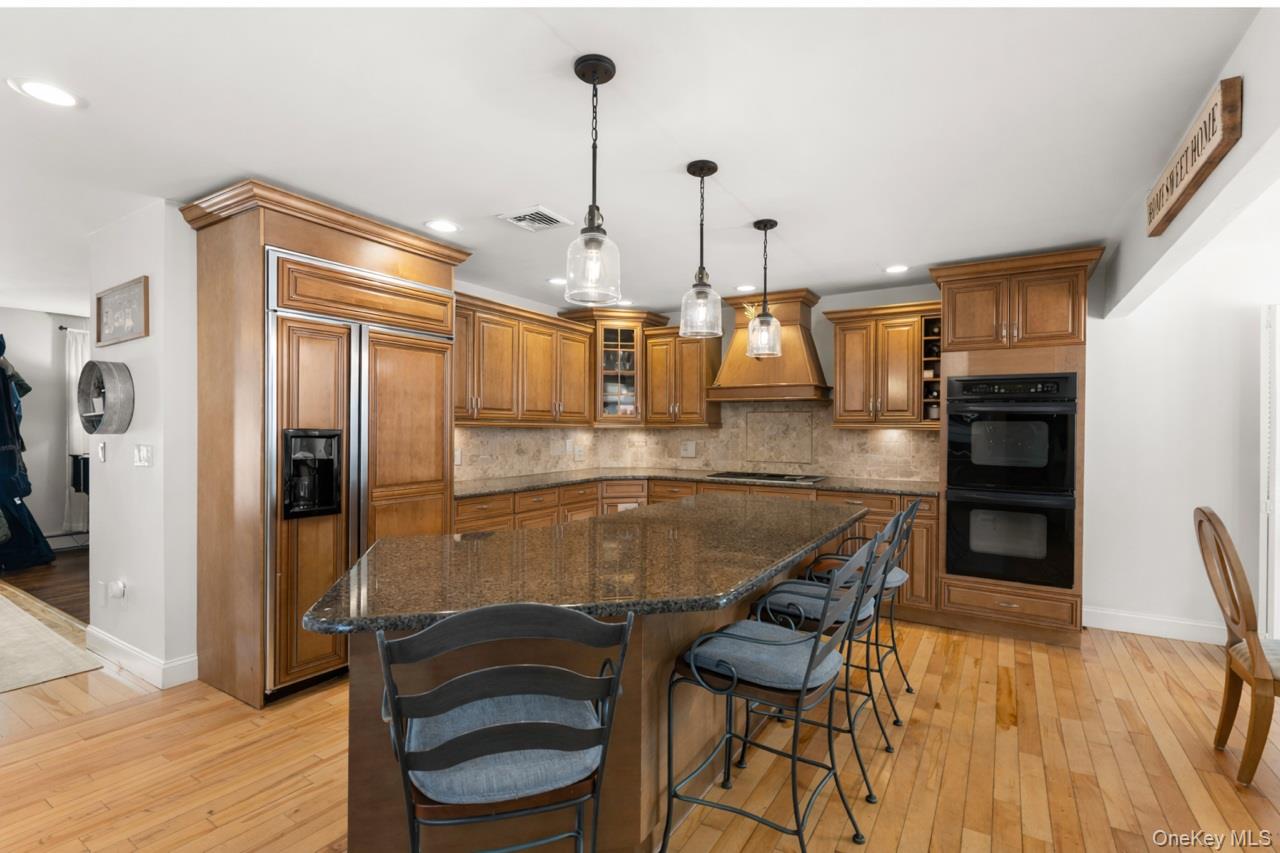 #4 photo, 52 Matinecock Avenue, East Islip , NY 11730