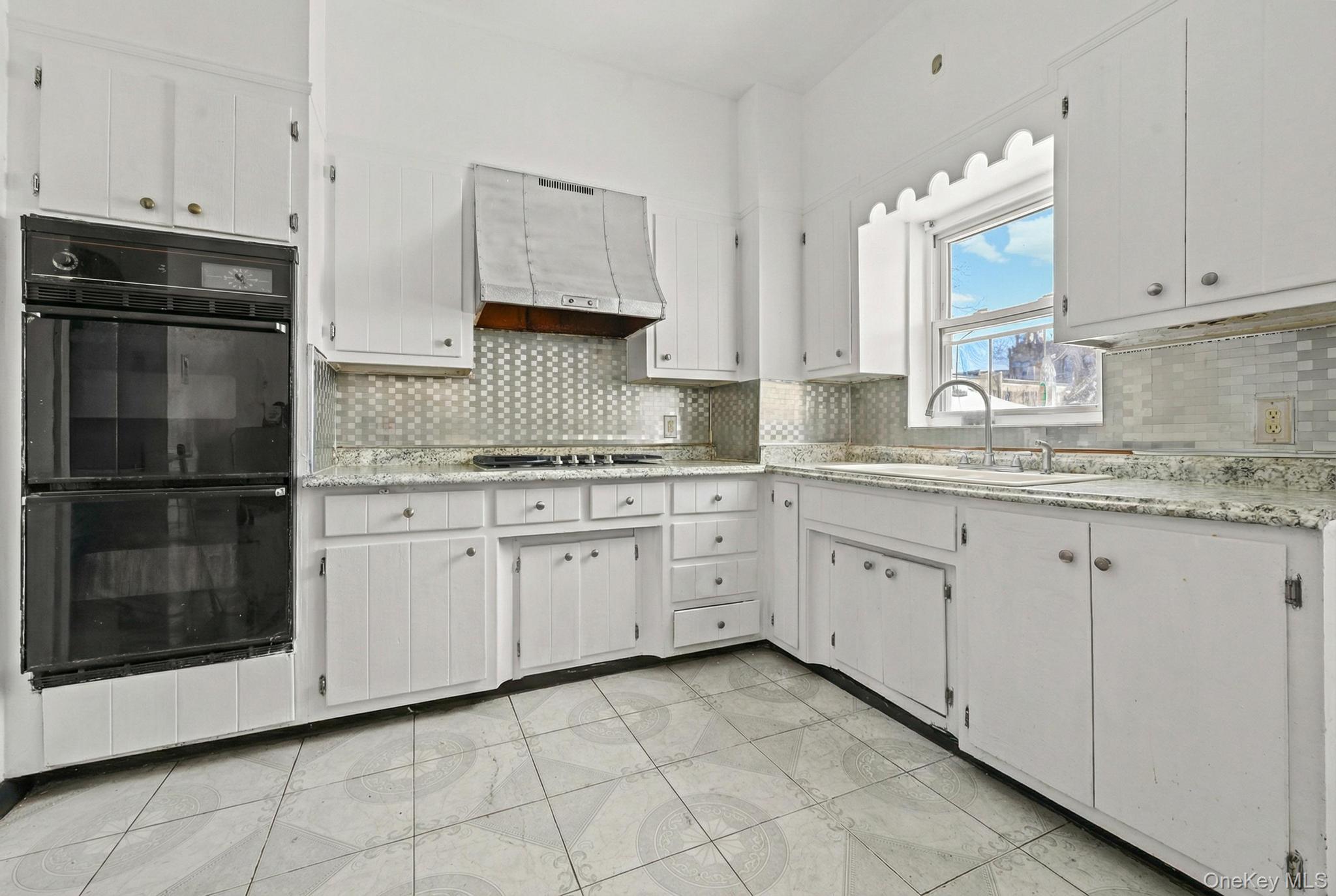 #5 photo, 4306 Avenue M, Brooklyn , NY 11234