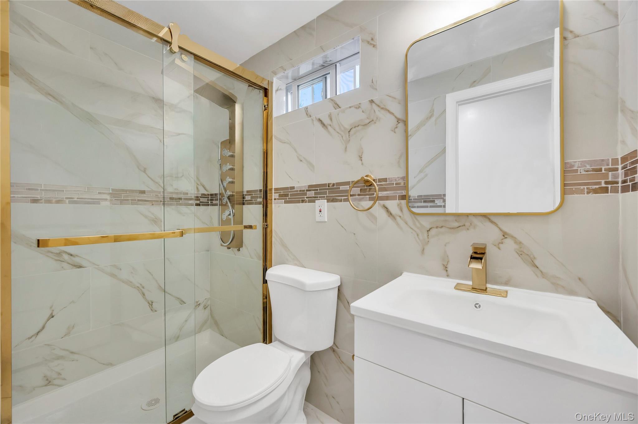 #13 photo, 19223 116th Road, Куинс ‖ Saint Albans , NY 11412