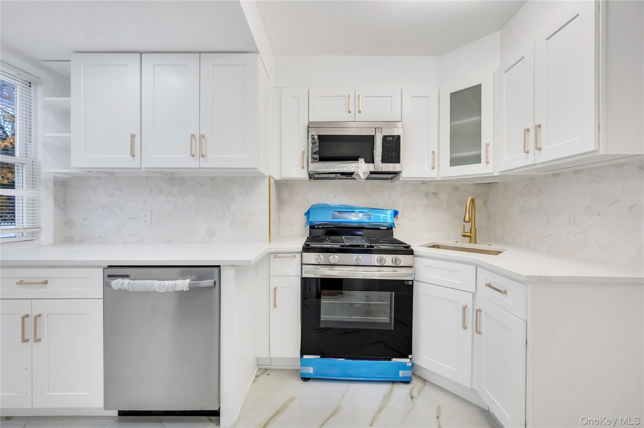 #15 photo, 19223 116th Road, Куинс ‖ Saint Albans , NY 11412