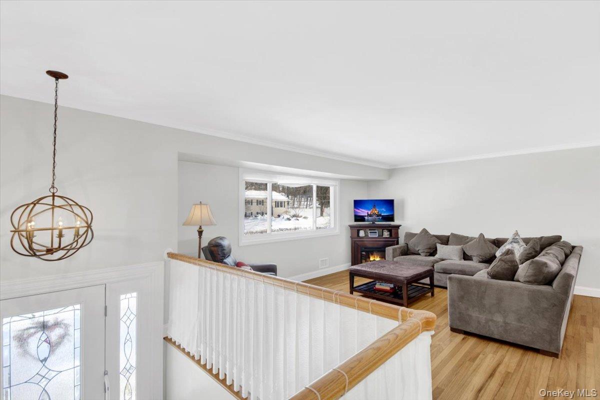 #17 photo, 569 Millburn Court, Valley Cottage , NY 10989