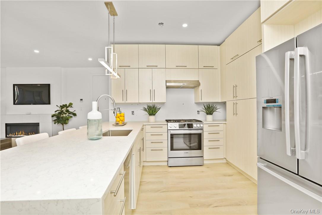 #11 photo, 145 Library Lane, Mamaroneck , NY 10543