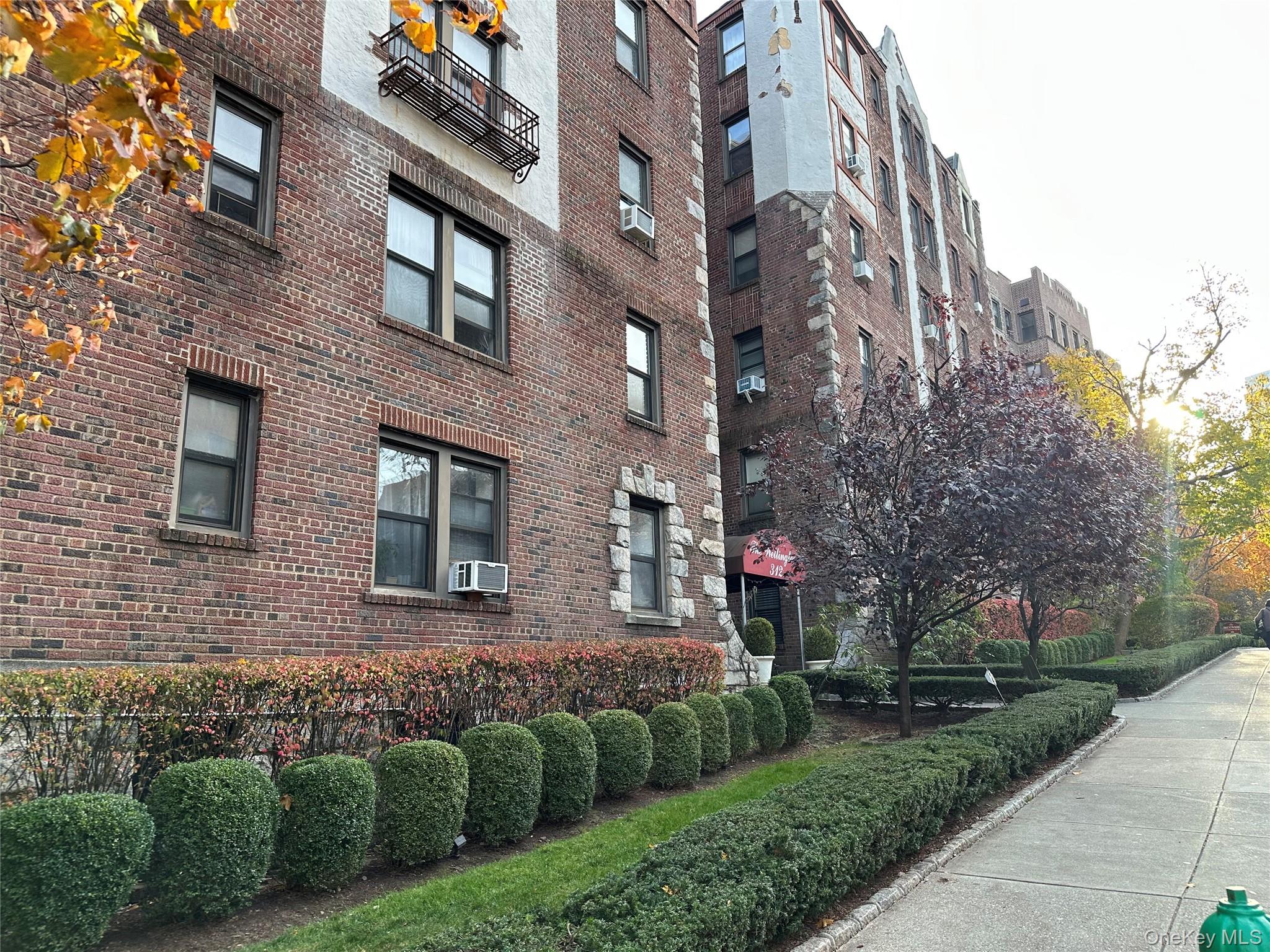 #3 photo, 312 Main Street, White Plains , NY 10601