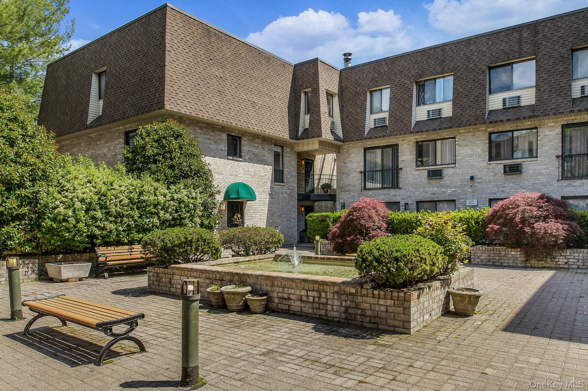 #2 photo, 24 Carhart Avenue, 纽约州 White Plains , NY 10605