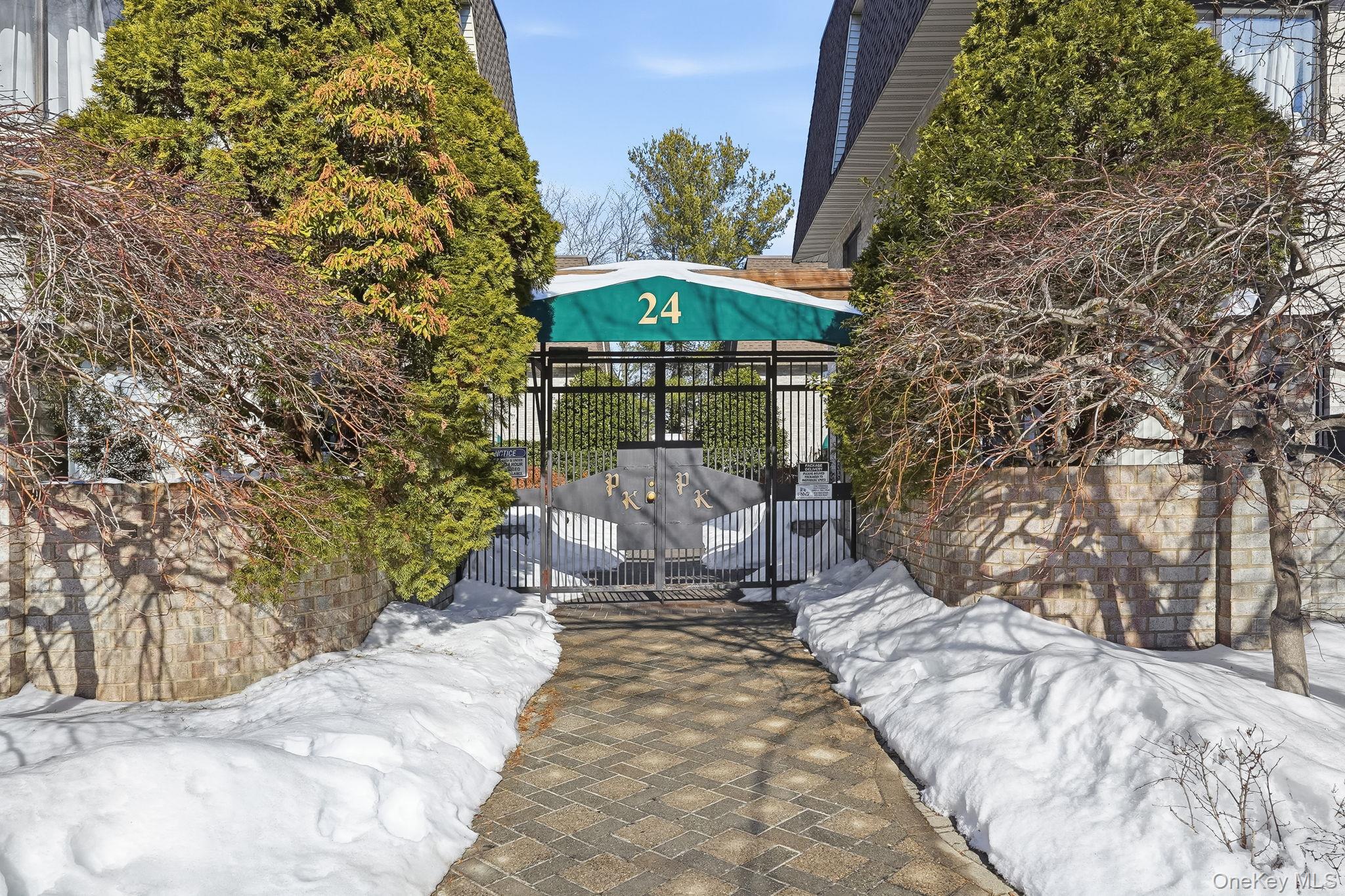 #4 photo, 24 Carhart Avenue, 纽约州 White Plains , NY 10605