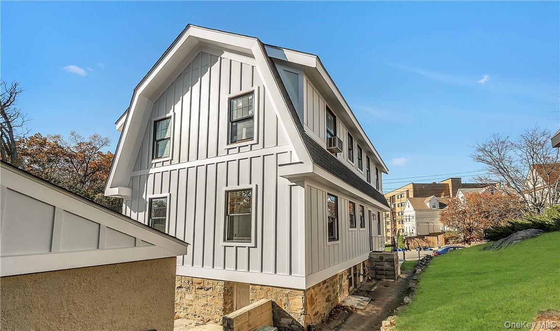 #16 photo, 200 Main Street, Eastchester , NY 10709